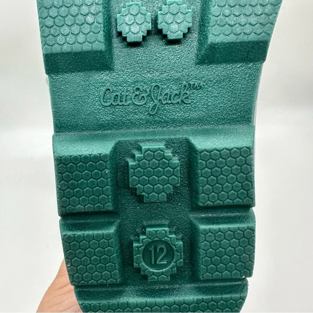 Toddler Dane Winter Boots Mint Green Cat & Jack Size 5 NWT Waterproof